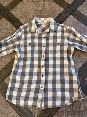 Women’s Woolrich plaid button up